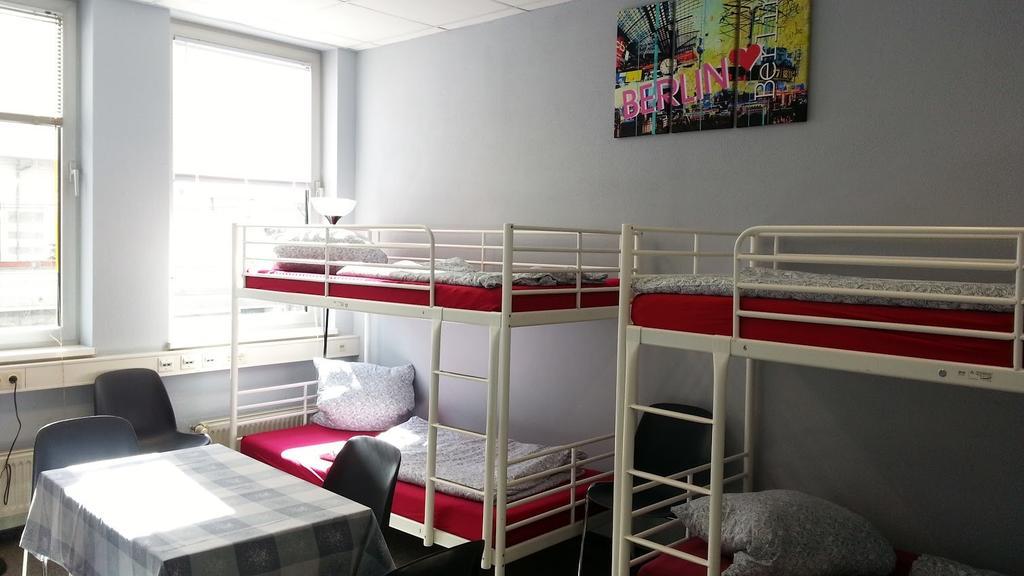 Hostel Die Etage East Berlin Room photo