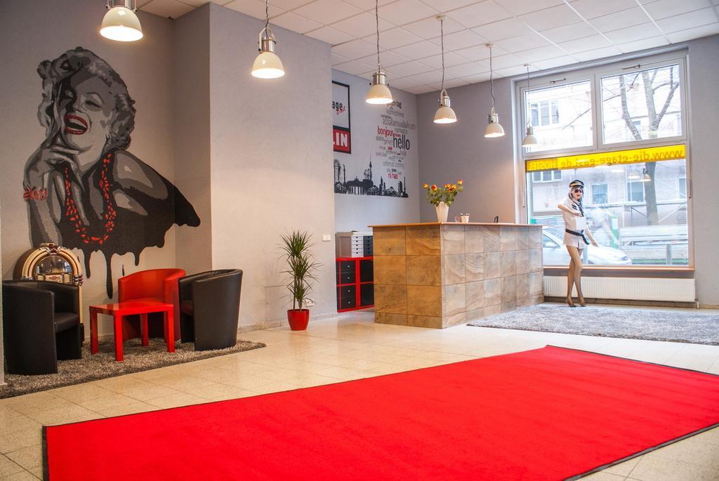 Hostel Die Etage East Berlin Exterior photo